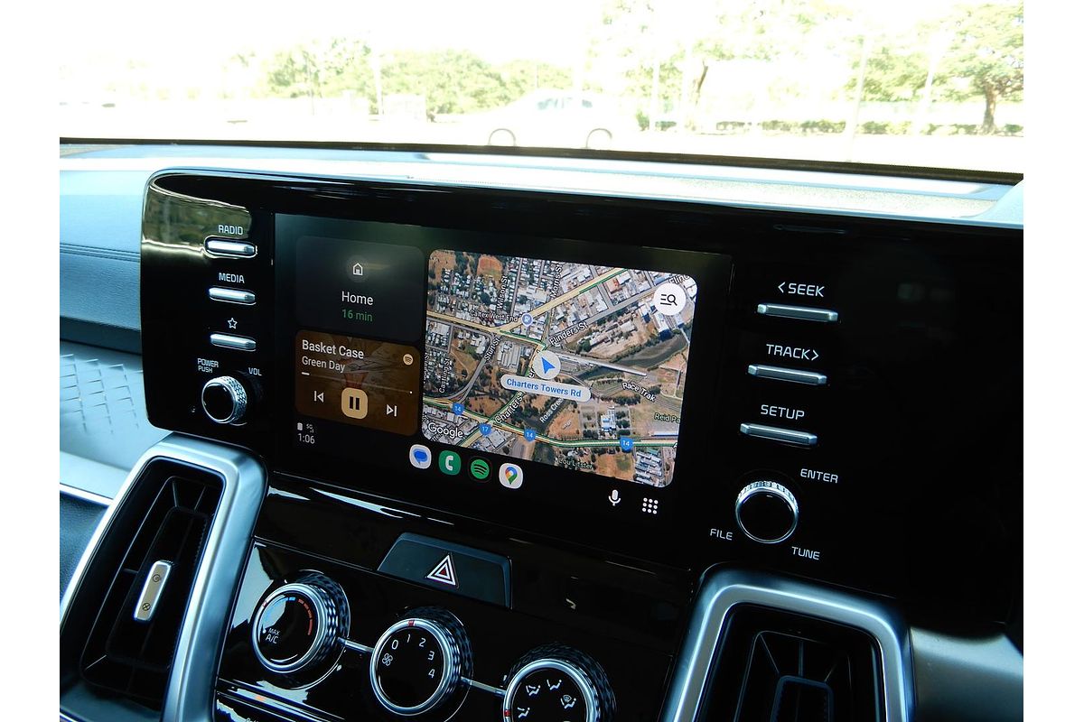 2022 Kia Sorento Sport MQ4