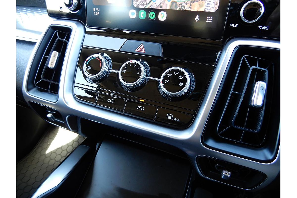 2022 Kia Sorento Sport MQ4