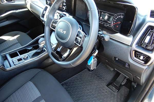 2022 Kia Sorento Sport MQ4