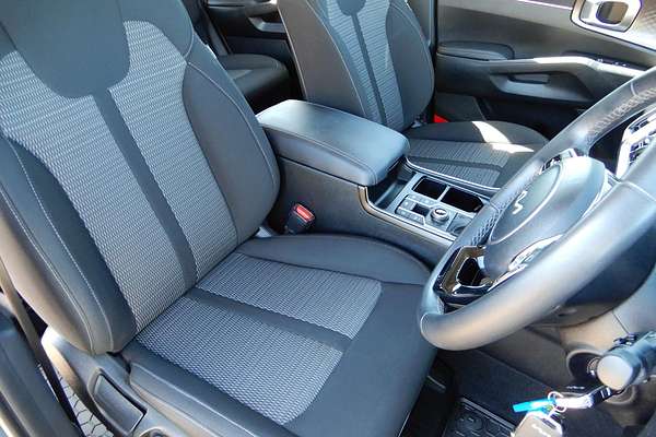 2022 Kia Sorento Sport MQ4