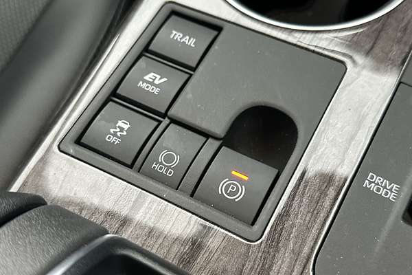 2024 Toyota Kluger Grande AXUH78R