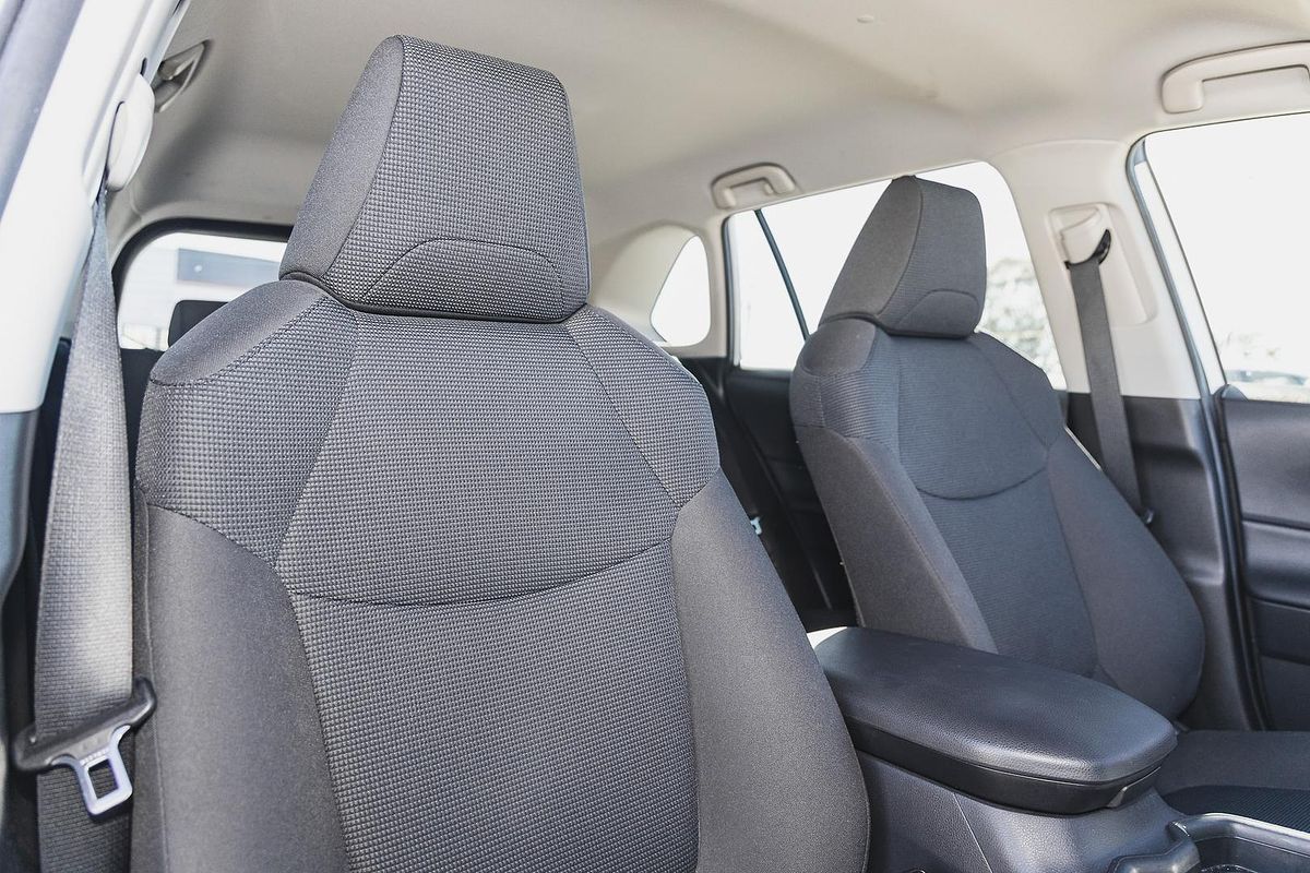 2020 Toyota RAV4 GX AXAH52R
