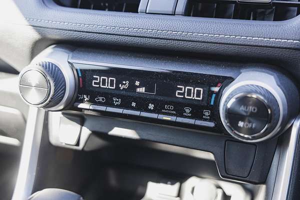 2020 Toyota RAV4 GX AXAH52R