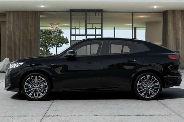 2025 BMW X2 M35i xDrive U10