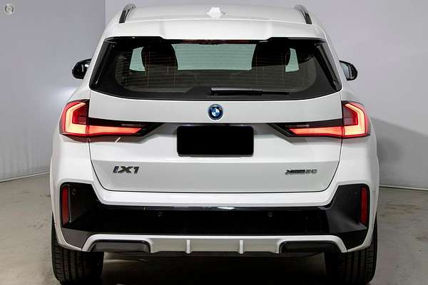 2024 BMW iX1 xDrive30 M Sport U11