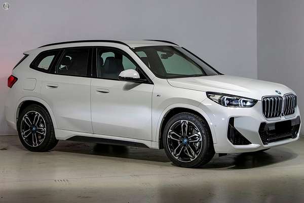 2024 BMW iX1 xDrive30 M Sport U11