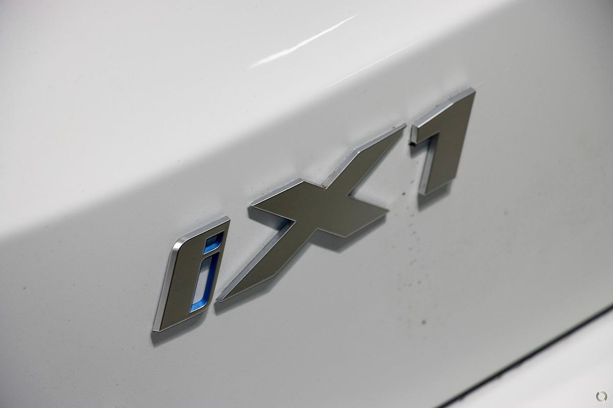 2024 BMW iX1 xDrive30 M Sport U11