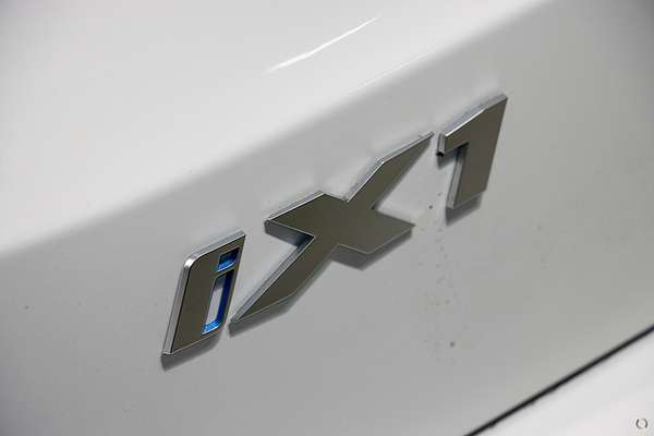 2024 BMW iX1 xDrive30 M Sport U11