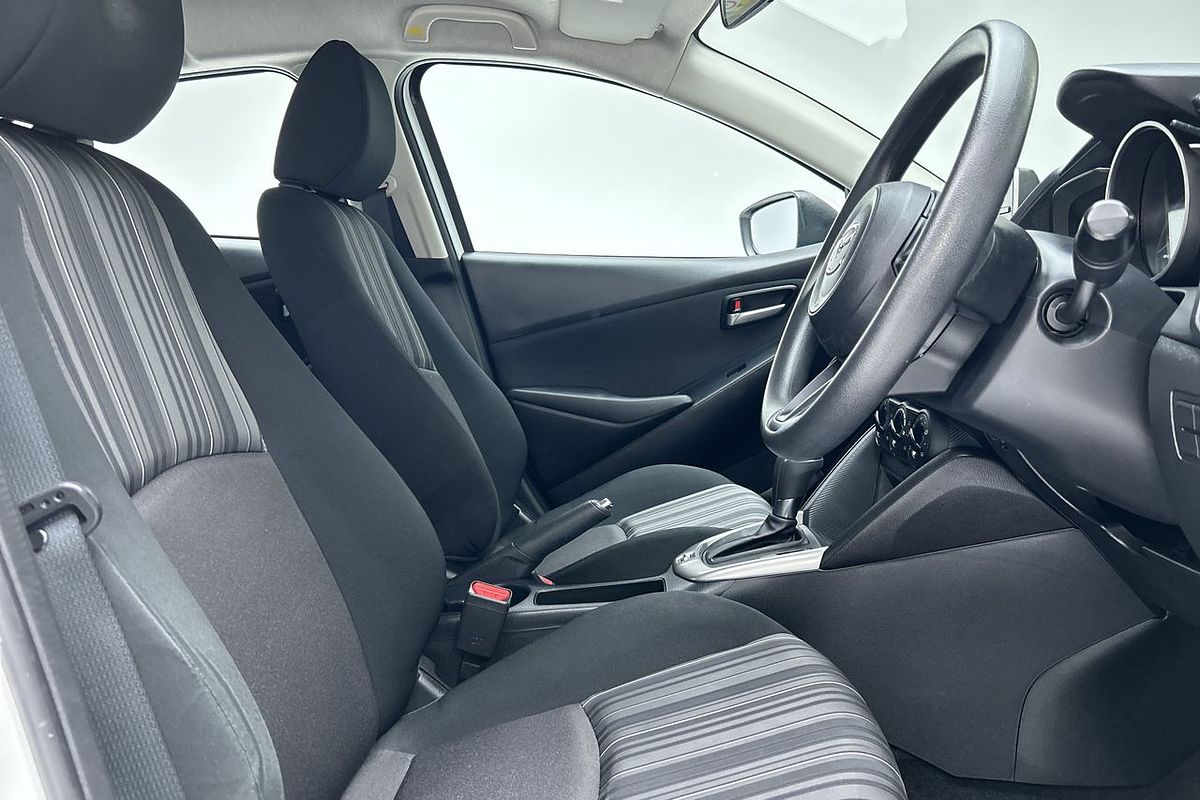 2017 Mazda 2 Neo DJ Series