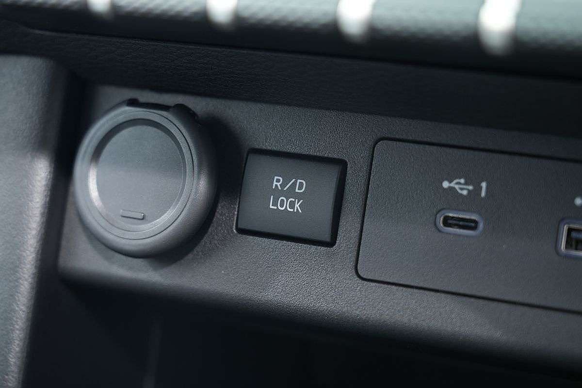 2024 Mitsubishi Triton GSR Special Edition MV 4X4
