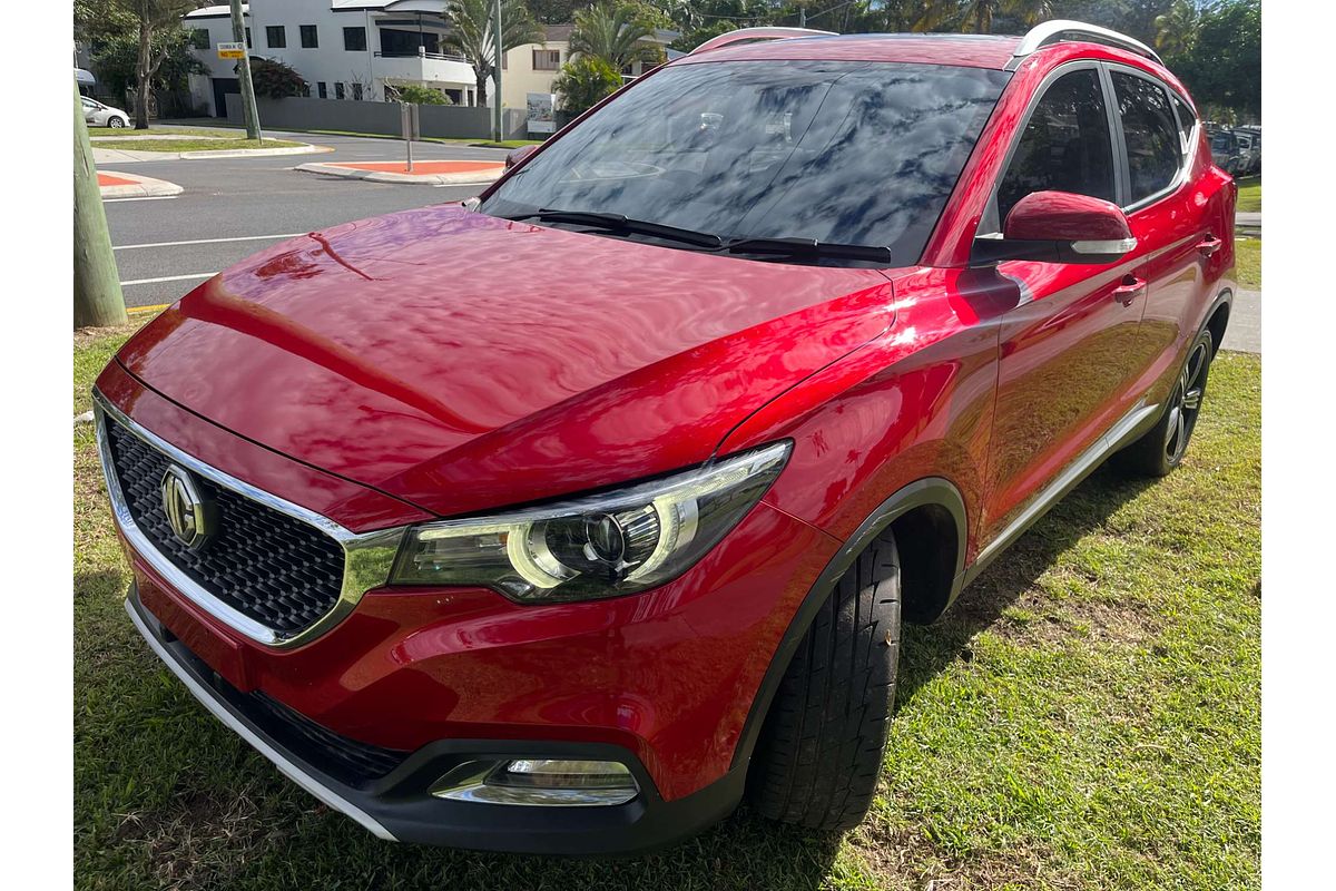 2018 MG ZS Essence AZS1