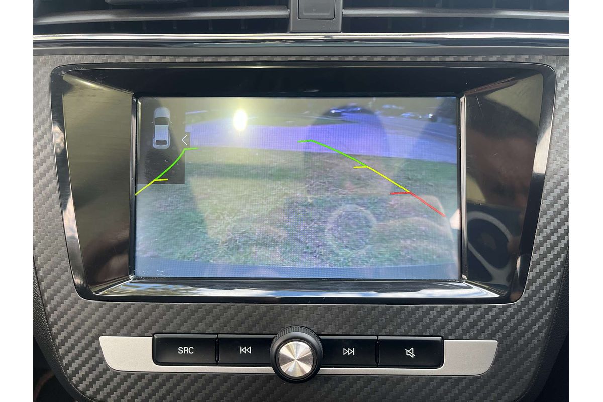 2018 MG ZS Essence AZS1