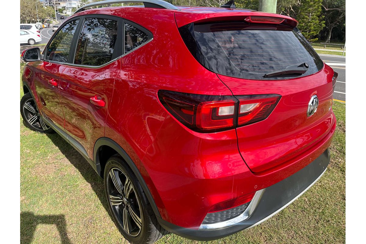 2018 MG ZS Essence AZS1
