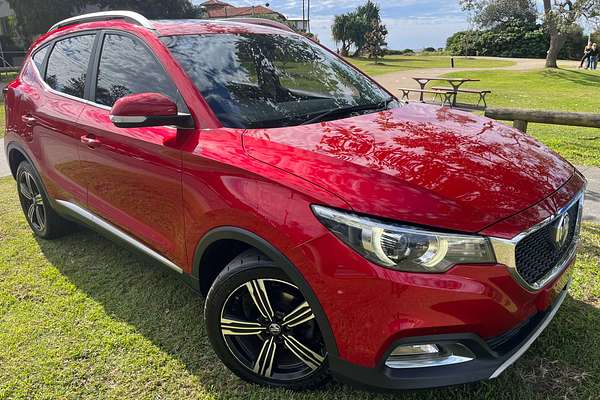2018 MG ZS Essence AZS1