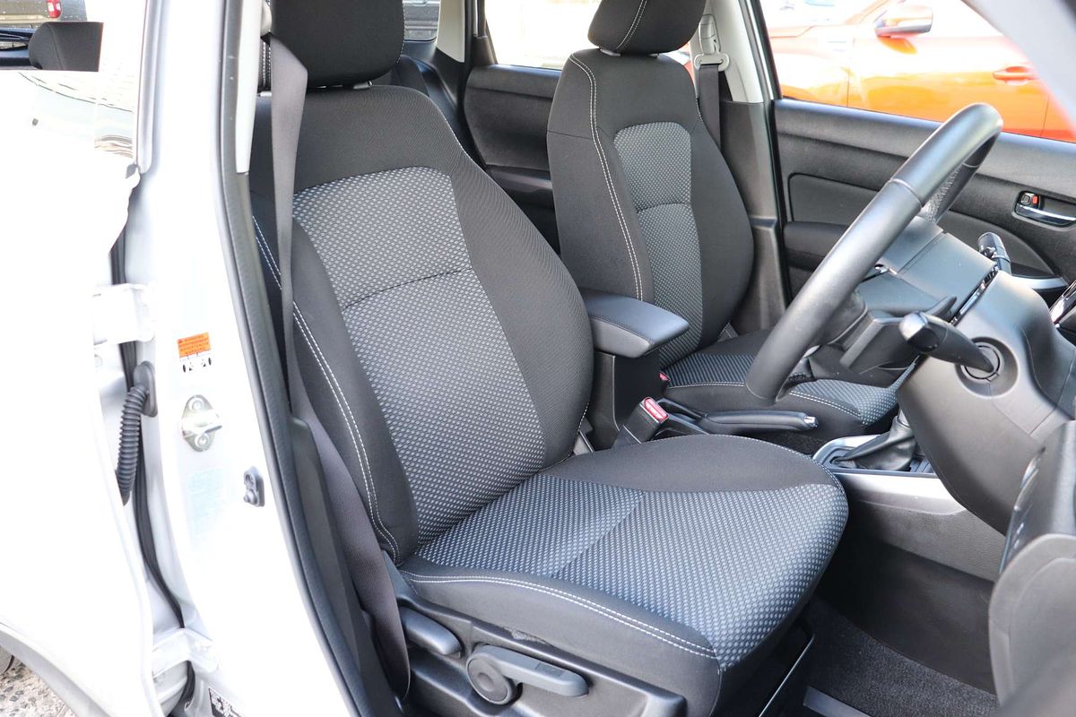 2023 Suzuki Vitara LY Series II