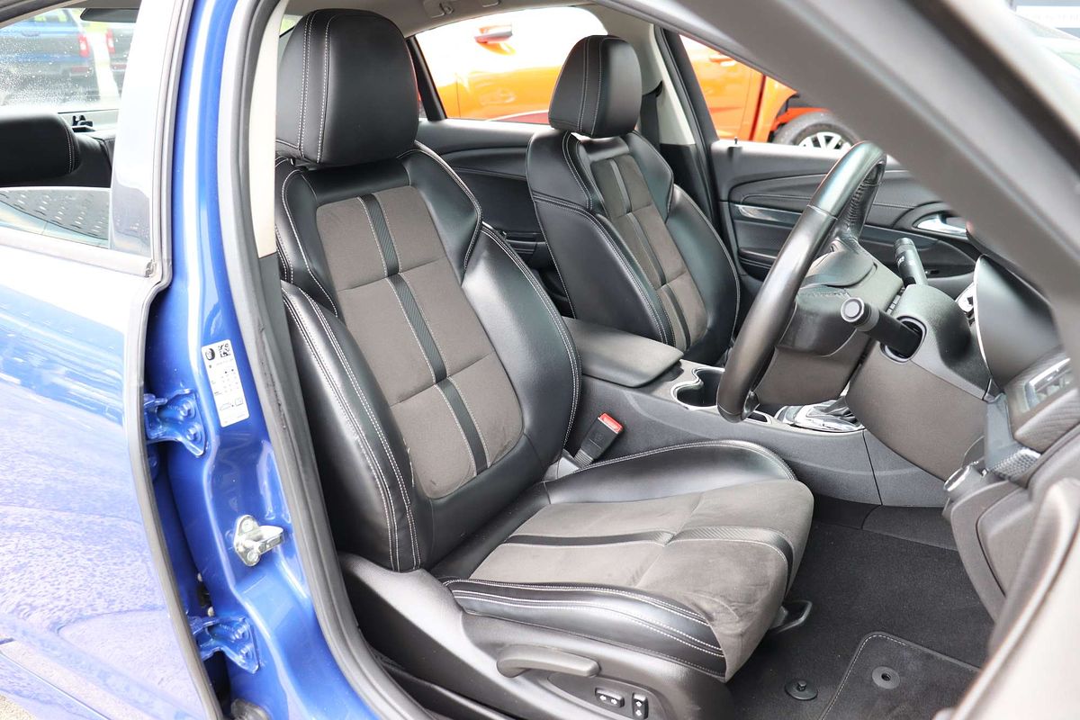 2015 Holden Commodore SV6 VF