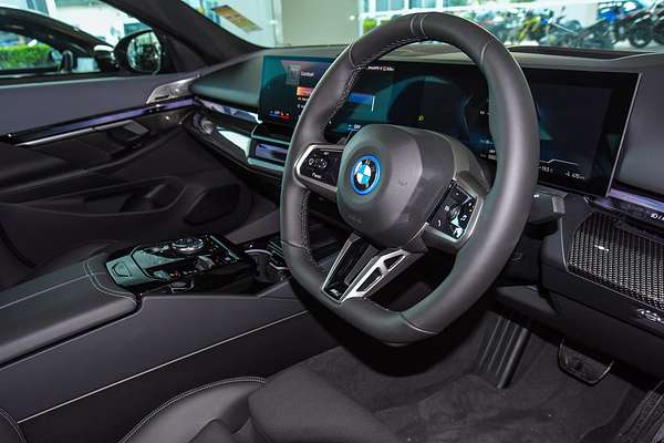 2024 BMW i5 eDrive40 M Sport G60
