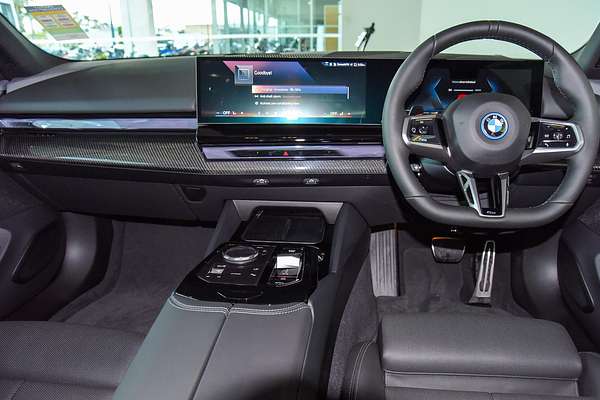 2024 BMW i5 eDrive40 M Sport G60