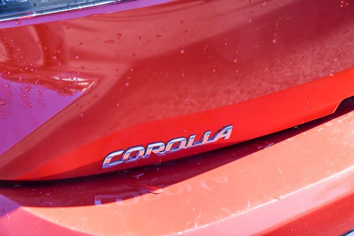 2018 Toyota COROLLA Ascent Sport MZEA12R