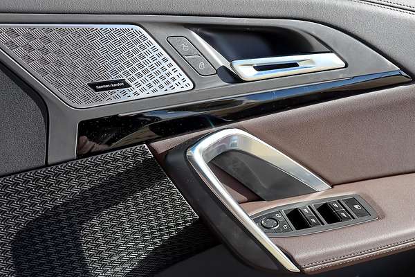 2025 BMW X1 sDrive18i U11