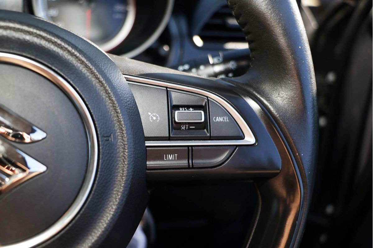 2018 Suzuki Swift GL Navigator AZ