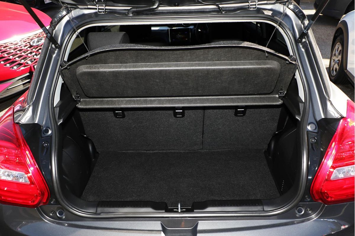2018 Suzuki Swift GL Navigator AZ