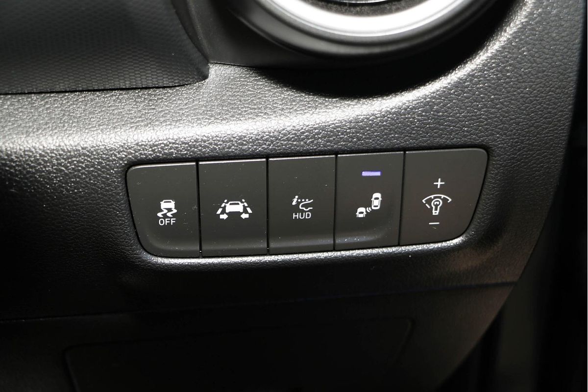 2017 Hyundai Kona Highlander OS