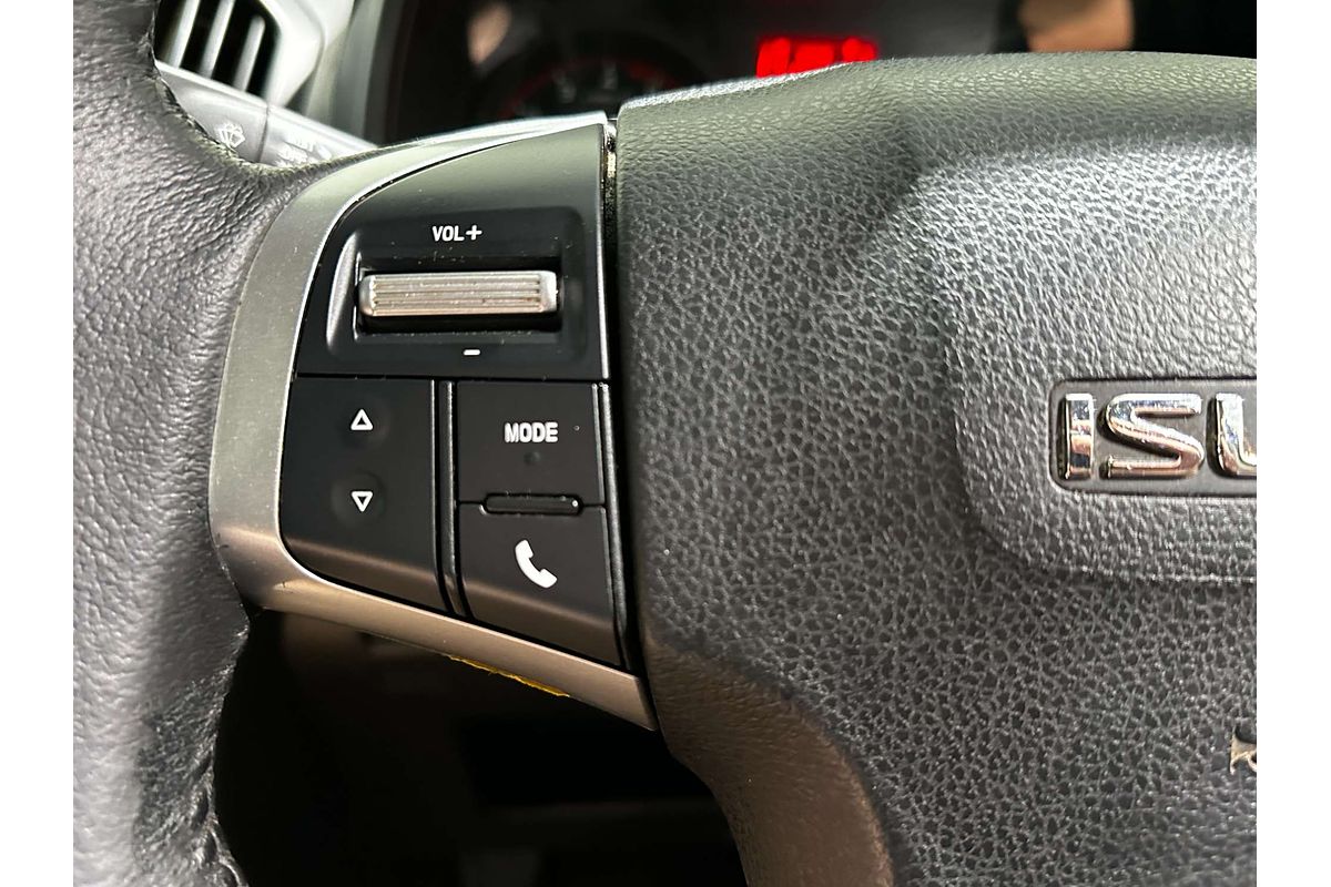 2019 Isuzu D-MAX SX  4X4