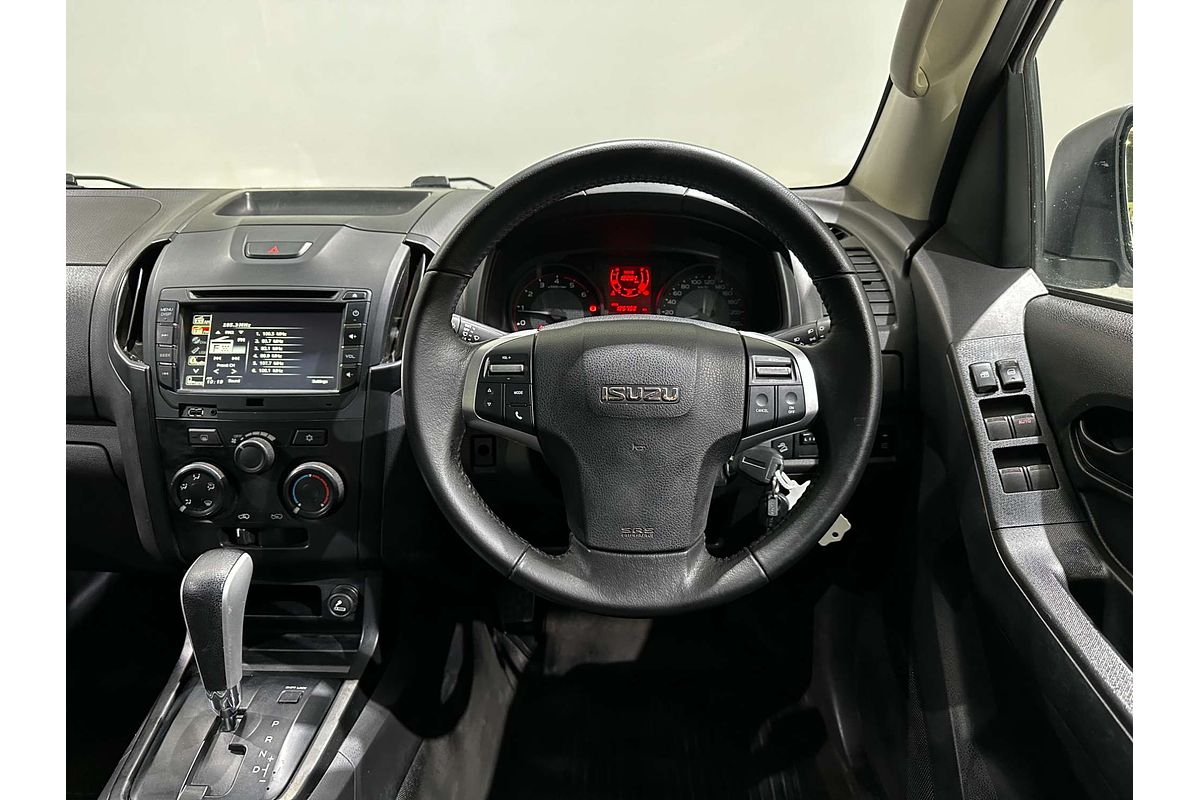 2019 Isuzu D-MAX SX  4X4