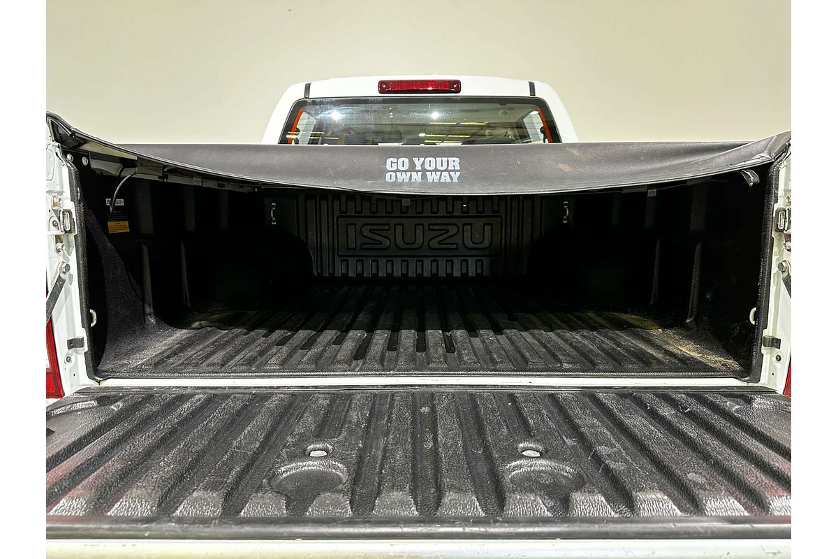 2019 Isuzu D-MAX SX  4X4