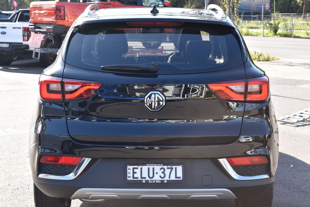 2020 MG ZS Essence AZS1