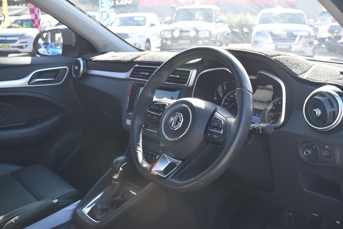 2020 MG ZS Essence AZS1