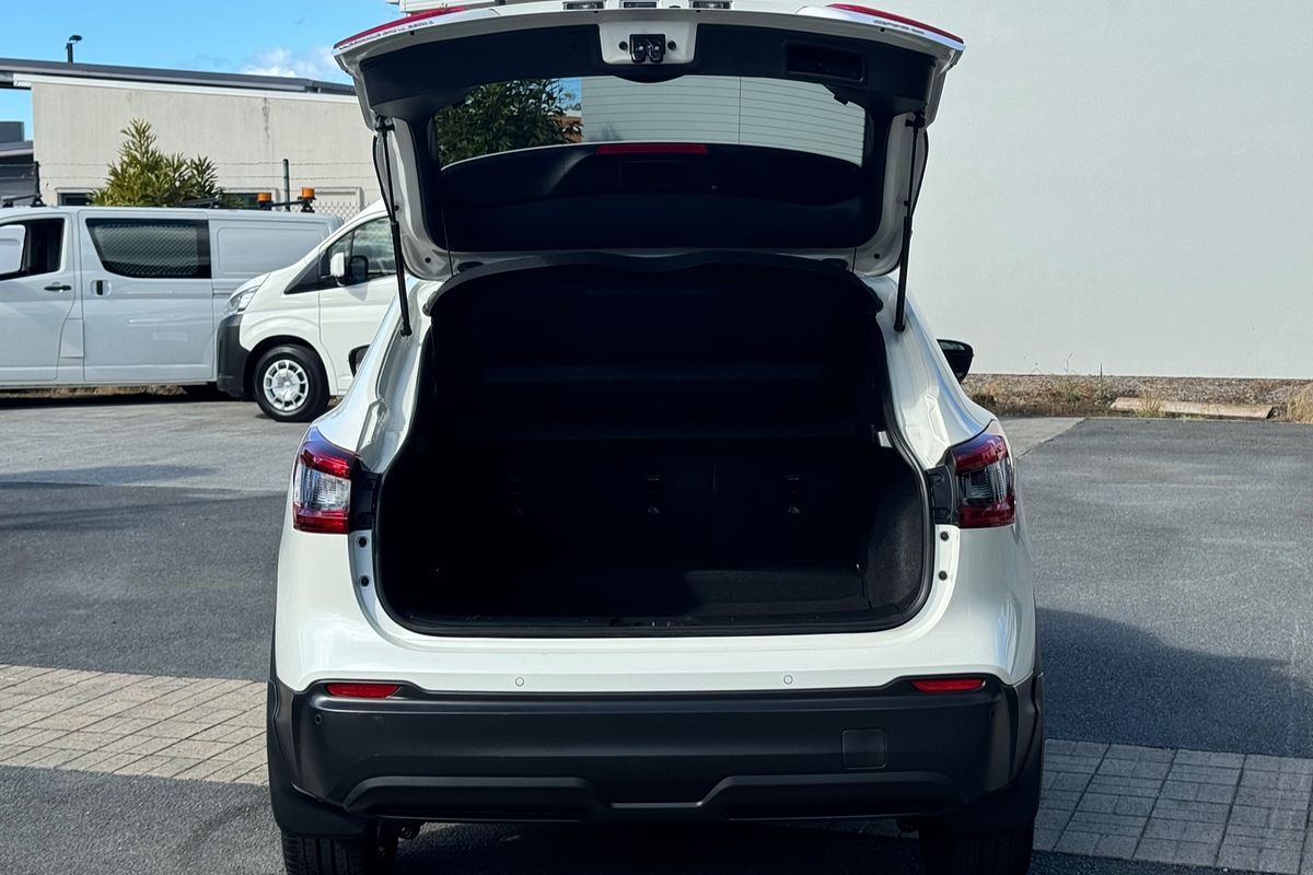 2018 Nissan QASHQAI ST-L J11 Series 2