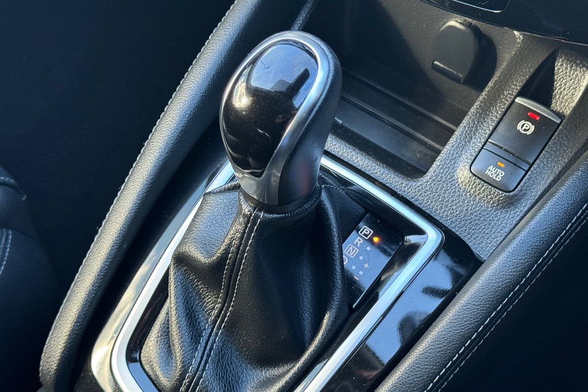 2018 Nissan QASHQAI ST-L J11 Series 2