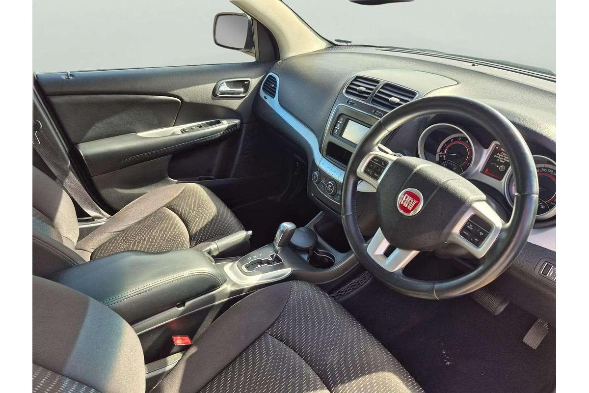 2013 Fiat Freemont Base JF