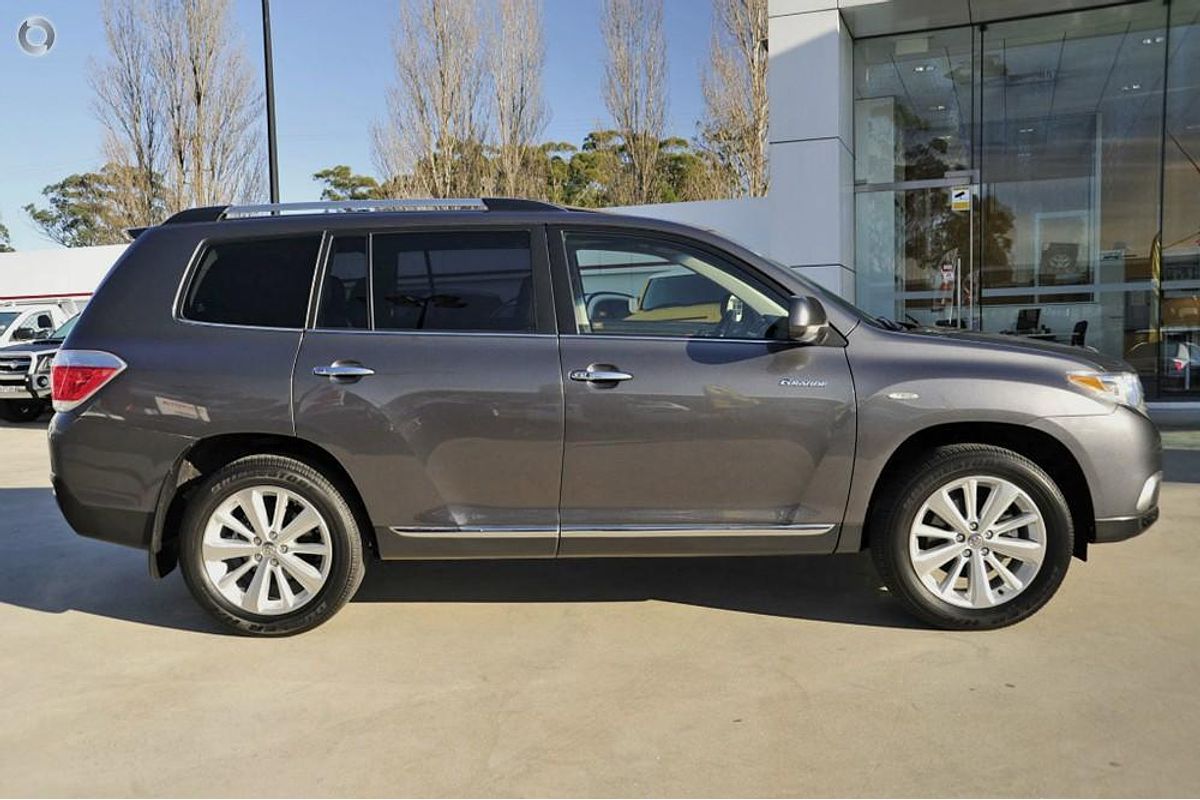 2013 Toyota Kluger Grande GSU45R