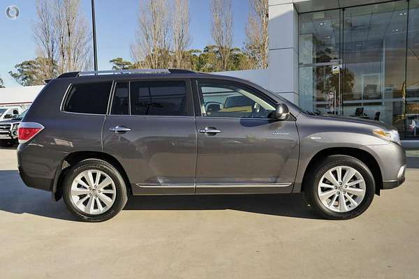 2013 Toyota Kluger Grande GSU45R