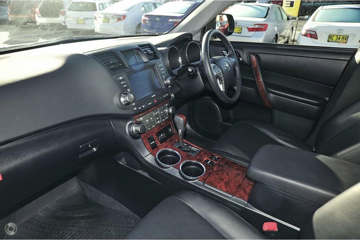 2013 Toyota Kluger Grande GSU45R