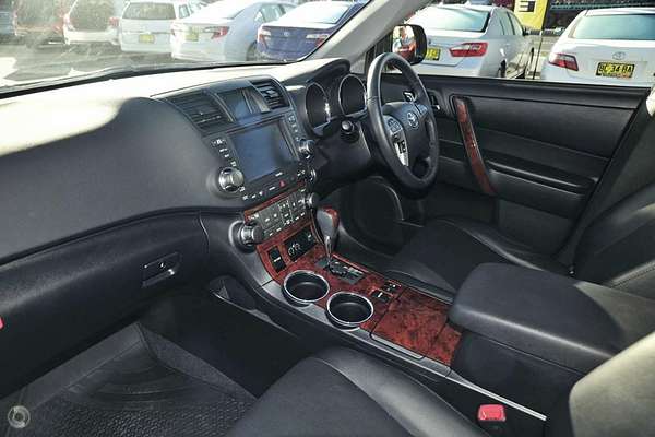 2013 Toyota Kluger Grande GSU45R