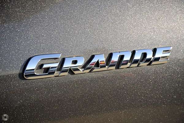 2013 Toyota Kluger Grande GSU45R