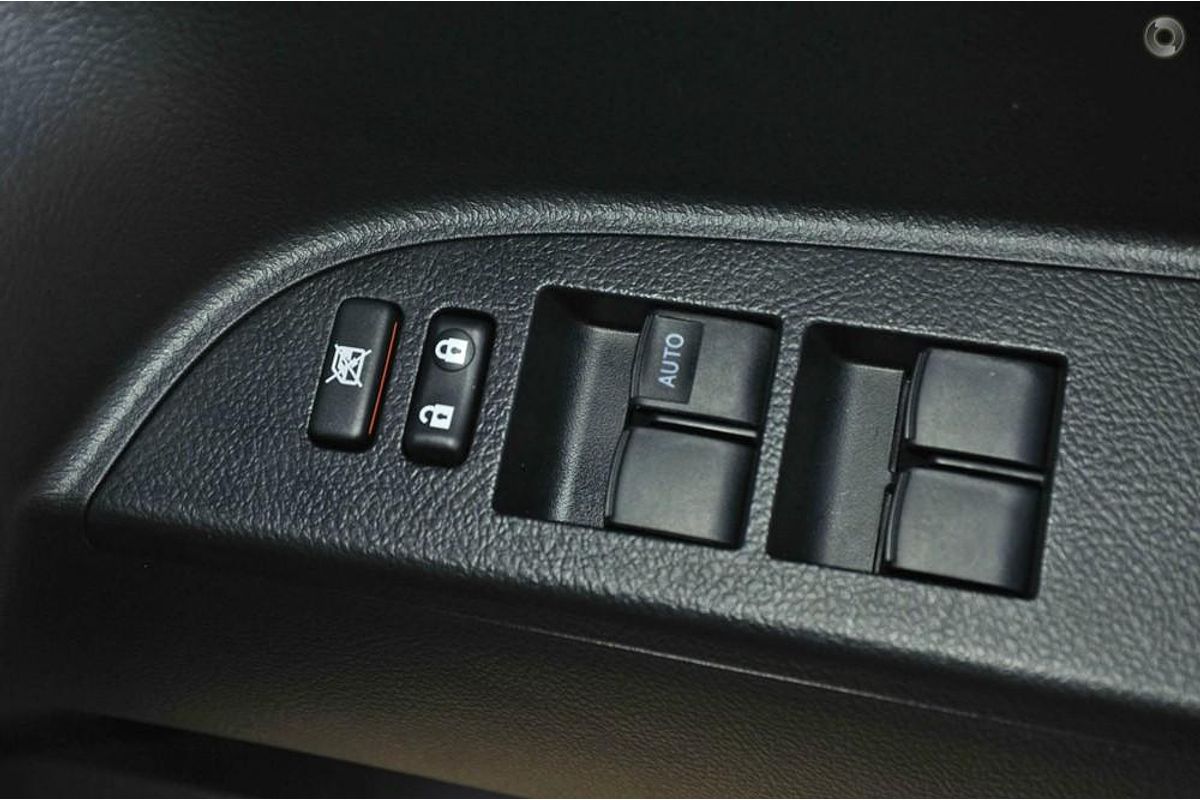 2013 Toyota Kluger Grande GSU45R