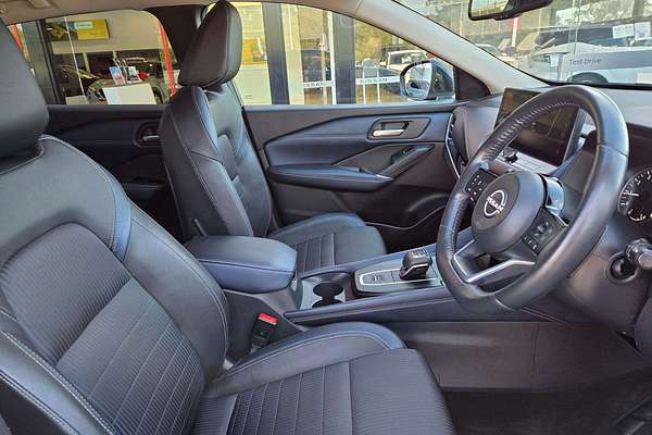 2023 Nissan QASHQAI ST-L J12