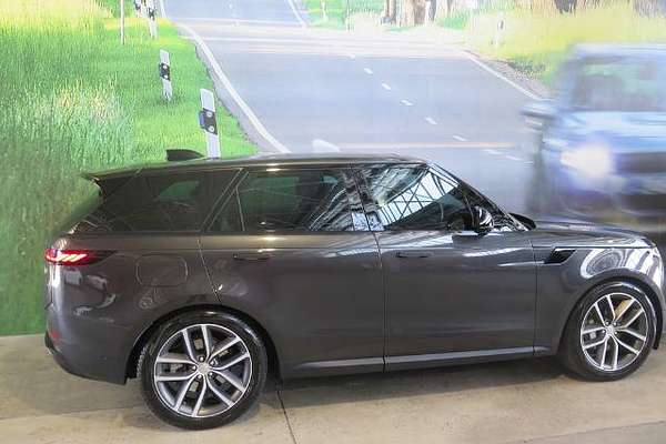 2023 Land Rover RANGE ROVER SPORT D250 SE