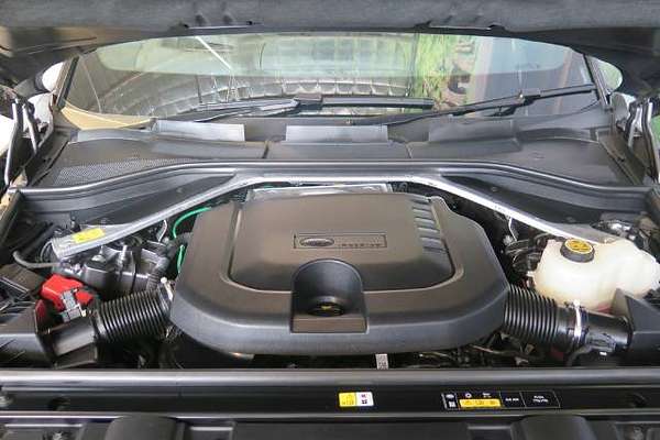 2023 Land Rover RANGE ROVER SPORT D250 SE