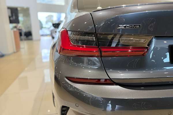 2022 BMW 3 Series M340i xDrive Pure G20