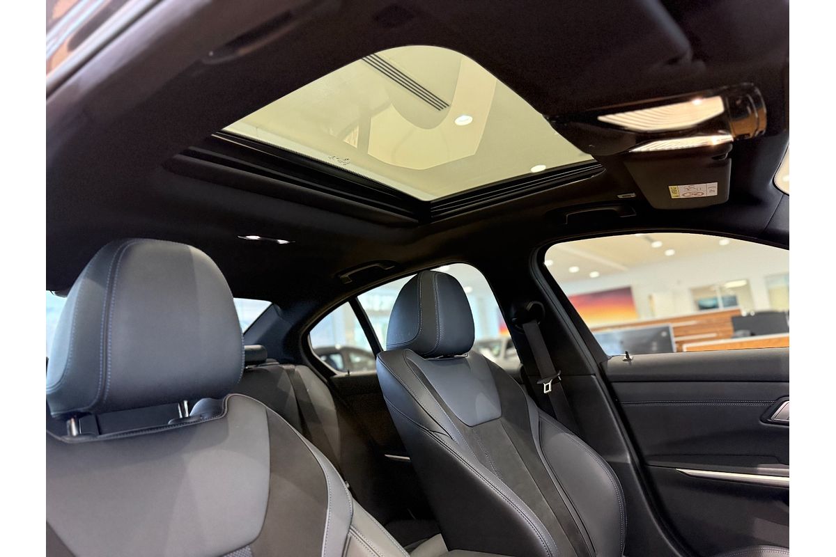 2022 BMW 3 Series M340i xDrive Pure G20