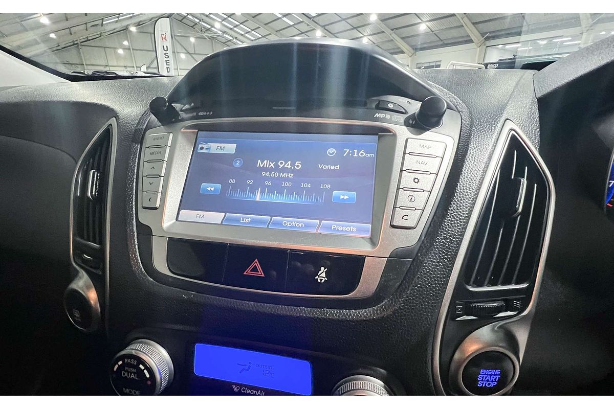 2013 Hyundai ix35 Highlander LM2
