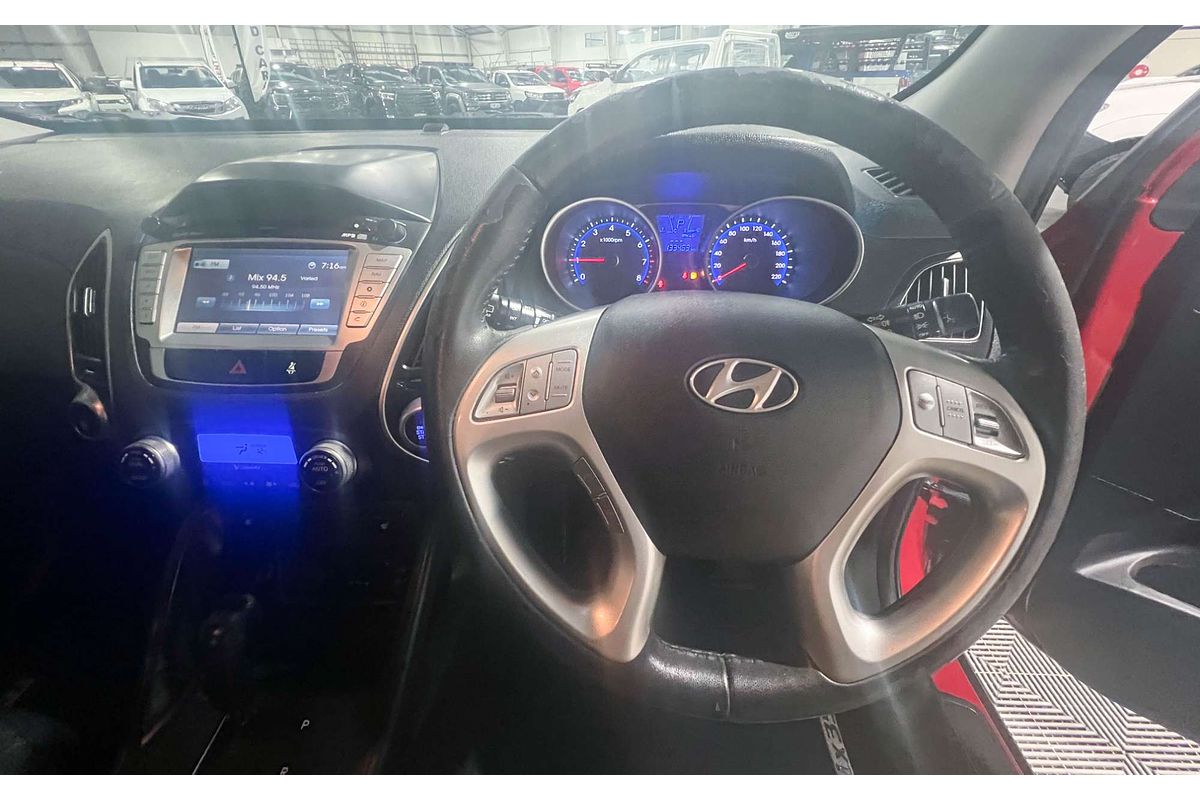2013 Hyundai ix35 Highlander LM2