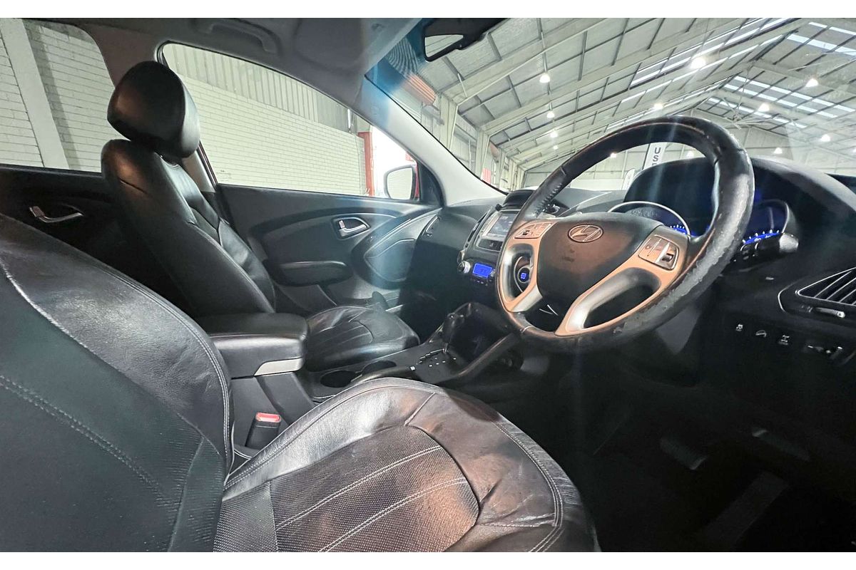 2013 Hyundai ix35 Highlander LM2