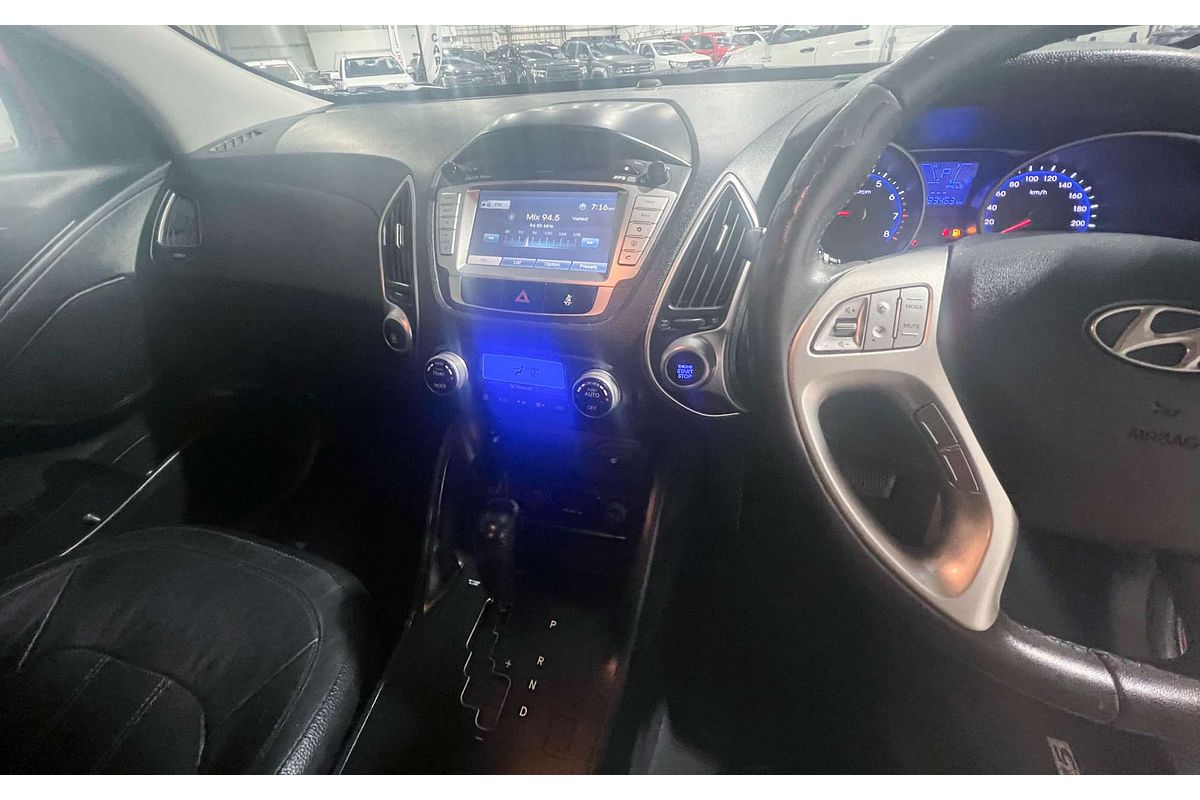 2013 Hyundai ix35 Highlander LM2